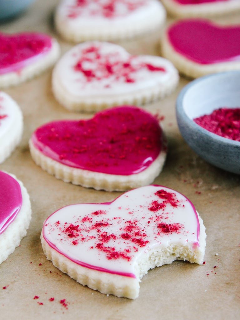 Coconut Oil Sugar Cookies With Naturally Colored Icing â Olc